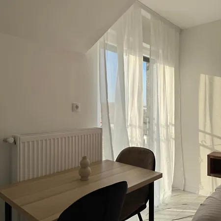 Urban Nest بيت شباب *