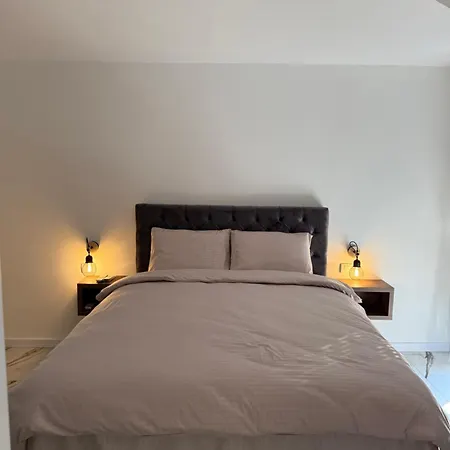 بيت شباب Urban Nest