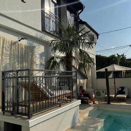 Noa Pool&spa